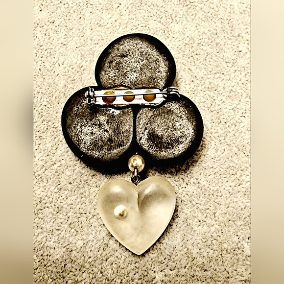 OOAK Large faceted stones pink, heart, dark gray assemblage brooch - Picture 3 of 4